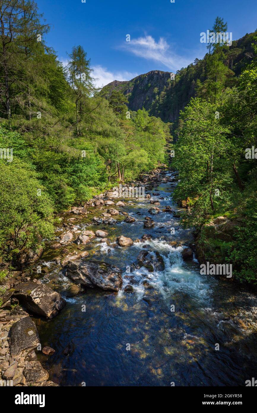 The Glaslyn River flowing through the Aberglaslyn Pass from Pont