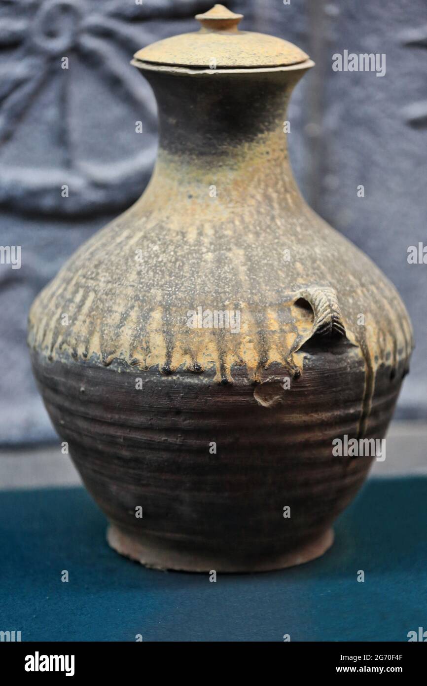 Terracotta funerary pottery for storage-Han Yang Ling-Emperor Jing's Mausoleum. Xianyang-Shaanxi-China-1499 Stock Photo