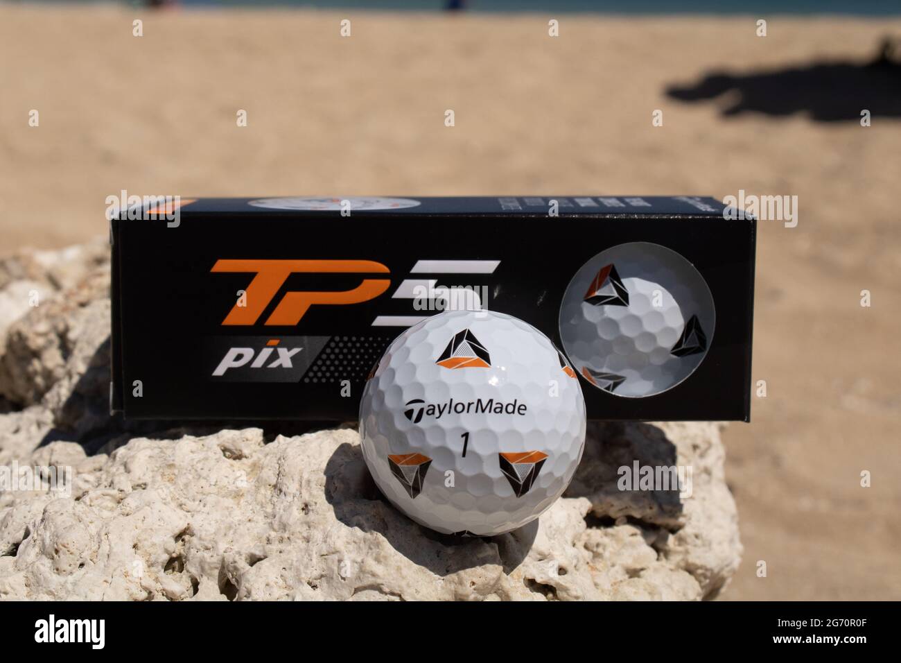 Golf ball promotion for local golf shop in Hawaii Stock Photo Alamy