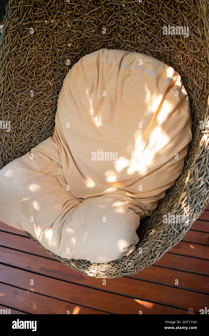 Summer garden with green leaves plant, stock photo Stock Photo - Alamy