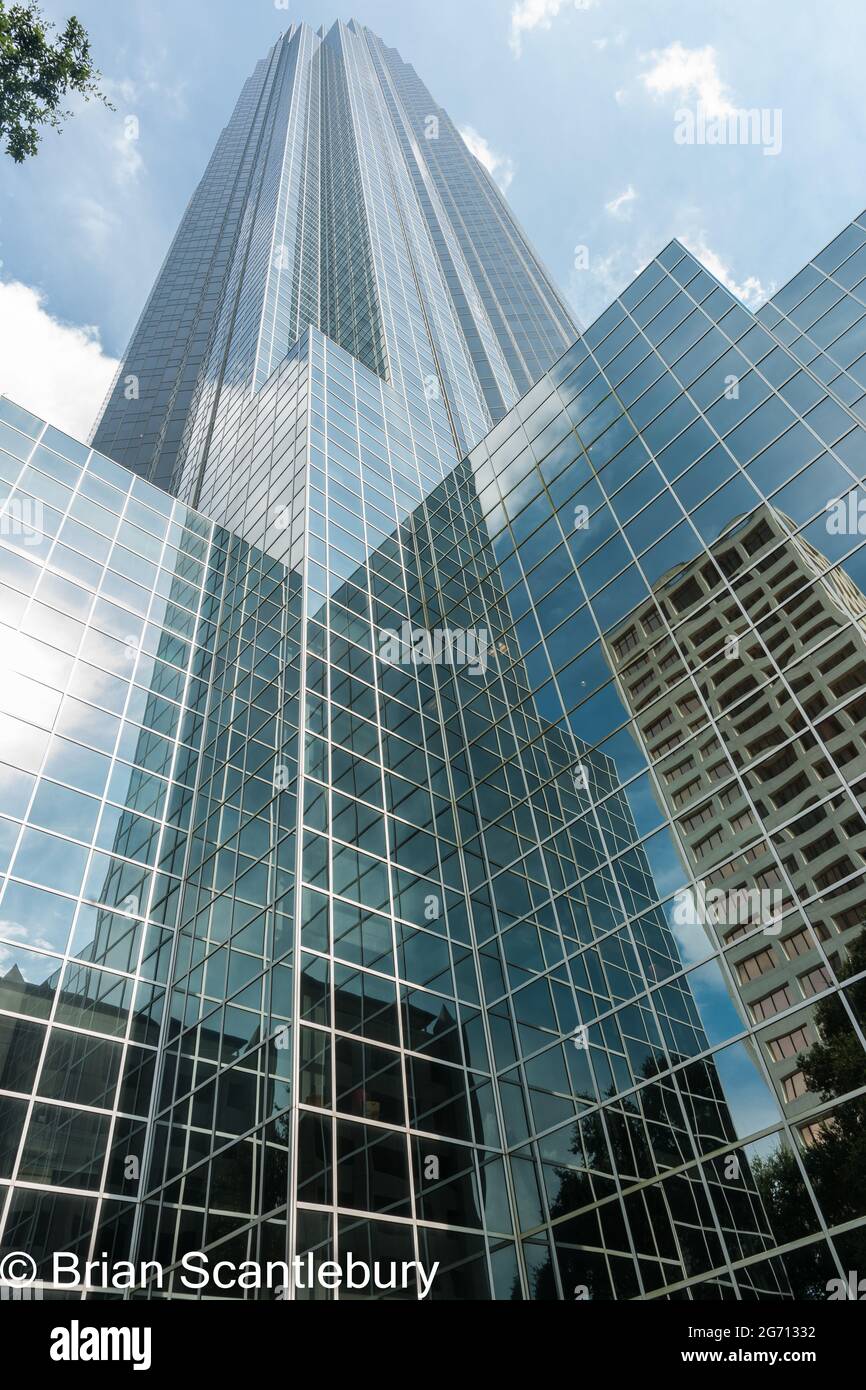 Galleria houston hi-res stock photography and images - Alamy