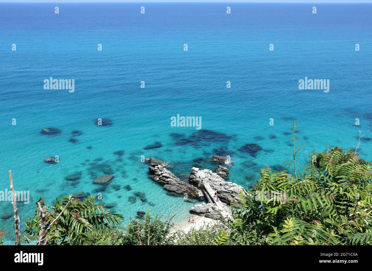 Sentiero isolato hi-res stock photography and images - Alamy