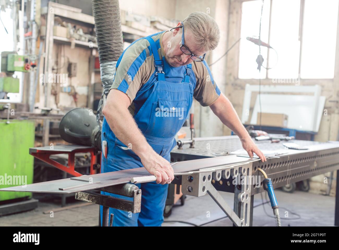 Blacksmith project hi-res stock photography and images - Alamy