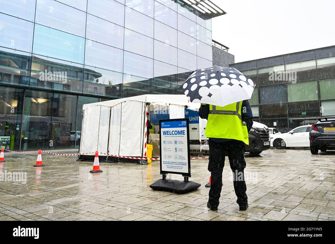 Brighton, UK. 10th July 2021. - A  mobile NHS COVID-19 Surge Testing Centre has been set up in Jubilee Square Brighton . There has been a steep rise in positive COVID-19 cases in the city over the last 2 weeks : Credit Simon Dack / Alamy Live News Stock Photo