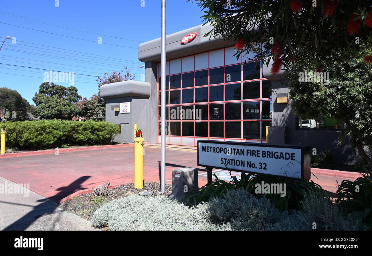 Fire Rescue Victoria Station 32 on Bambra Rd, with outdated Metropolitan Fire Brigade signage Stock Photo