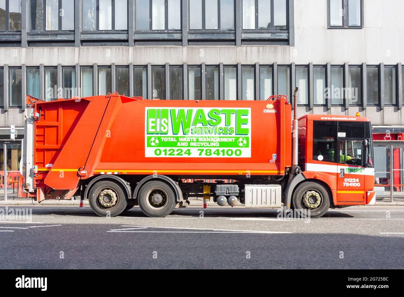 EIS Waste Services rubbish truck, Union Street, City of Aberdeen, Aberdeenshire, Scotland, United Kingdom Stock Photo