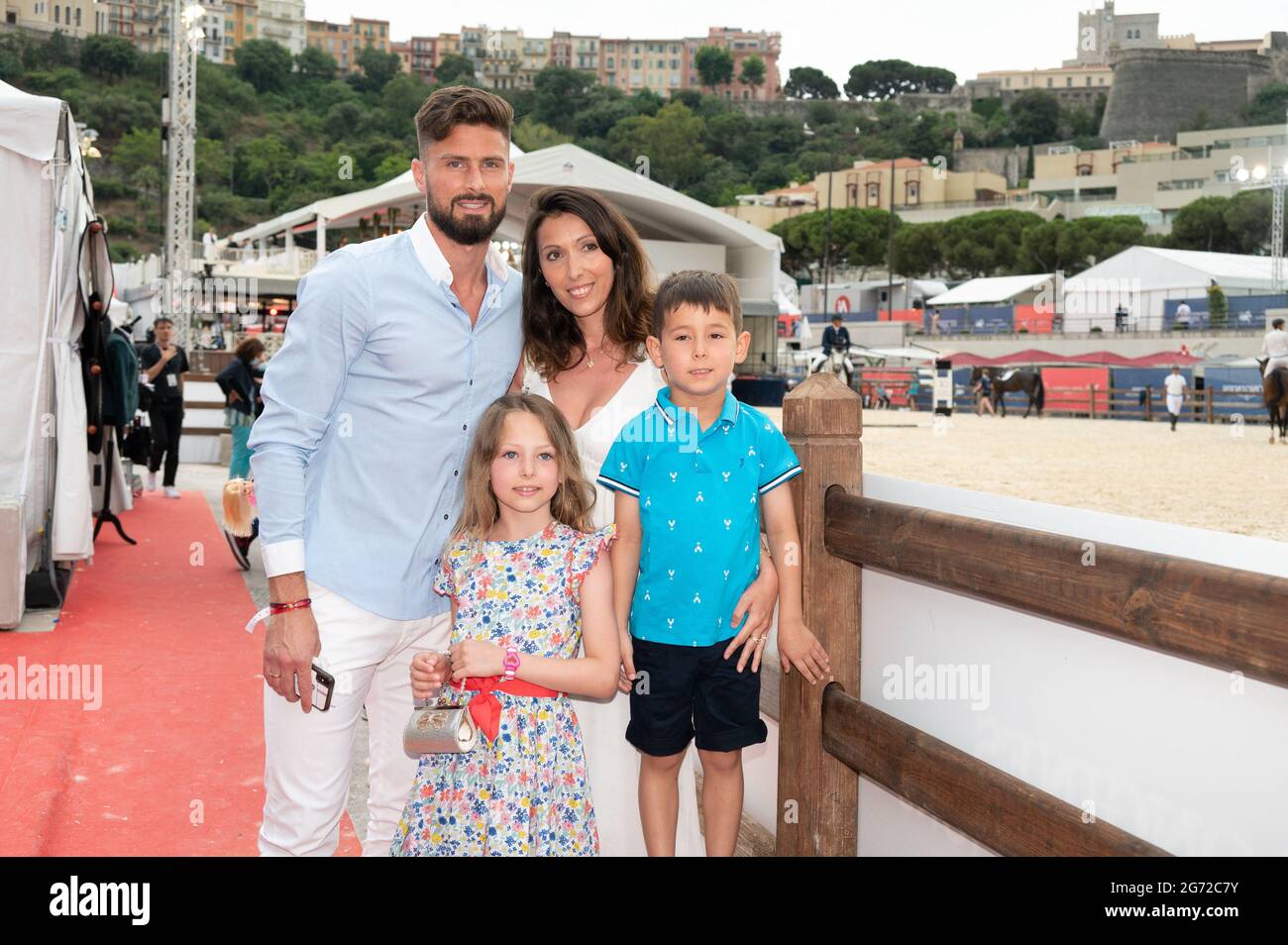 Olivier Giroud and his wife Jennifer Giroud with their children Jade