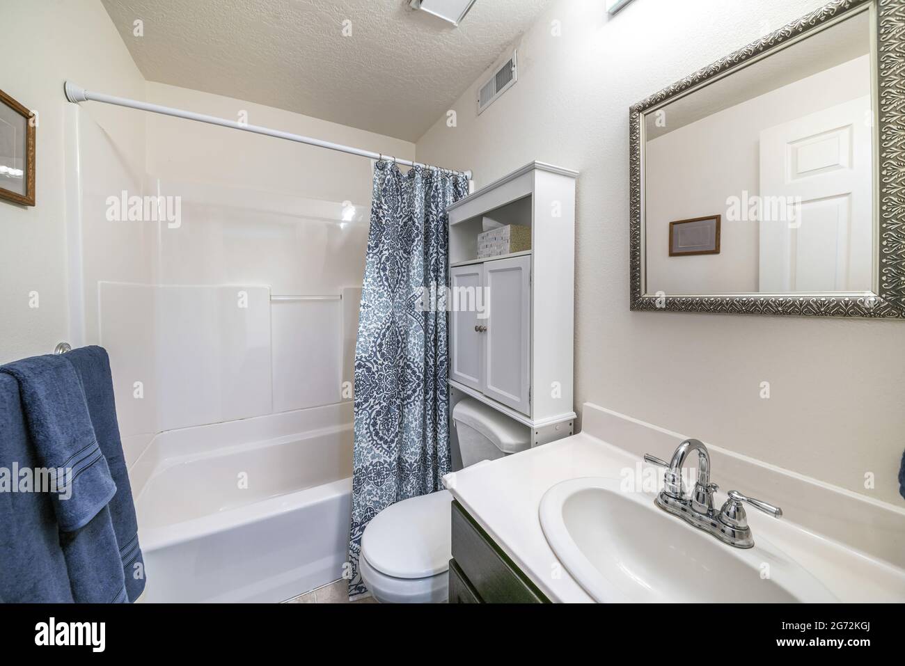 View of Bathroom of a modern apartment Stock Photo - Alamy