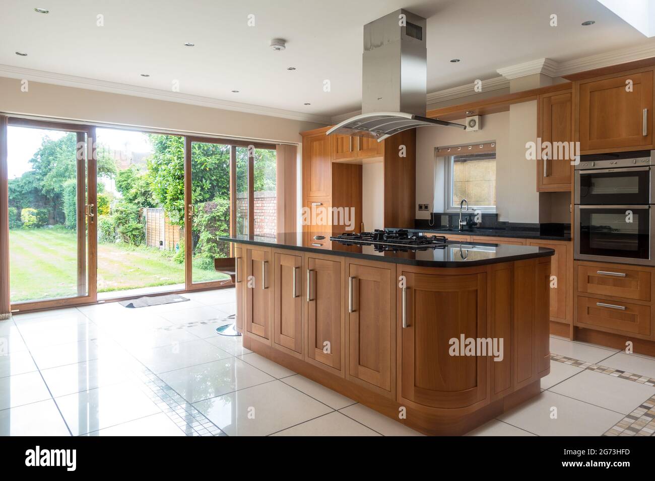 Modern Kitchen with Island layout Stock Photo - Alamy