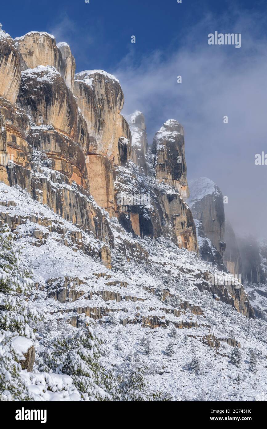 Geología del acantilado hi-res stock photography and images - Alamy