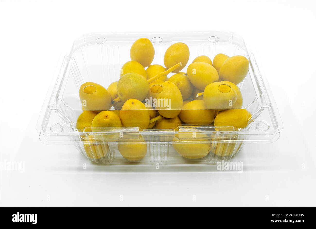 Fresh Date Palm fruit or Date fruit in cleared plastic box for sell on