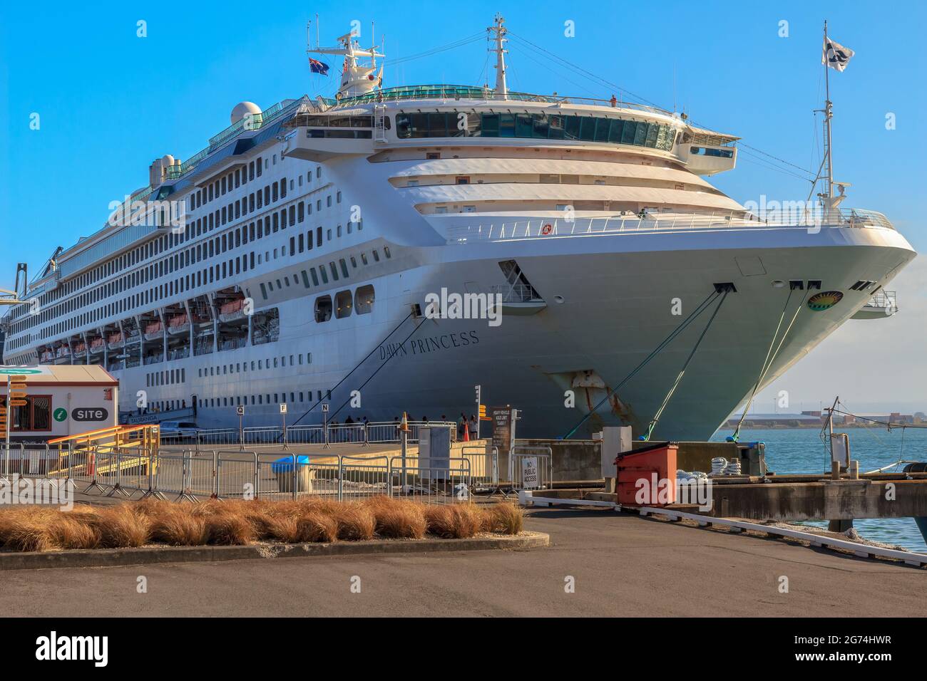 The cruise liner 'Dawn Princess' (since renamed 'Pacific Explorer') in port at Mount Maunganui, New Zealand Stock Photo