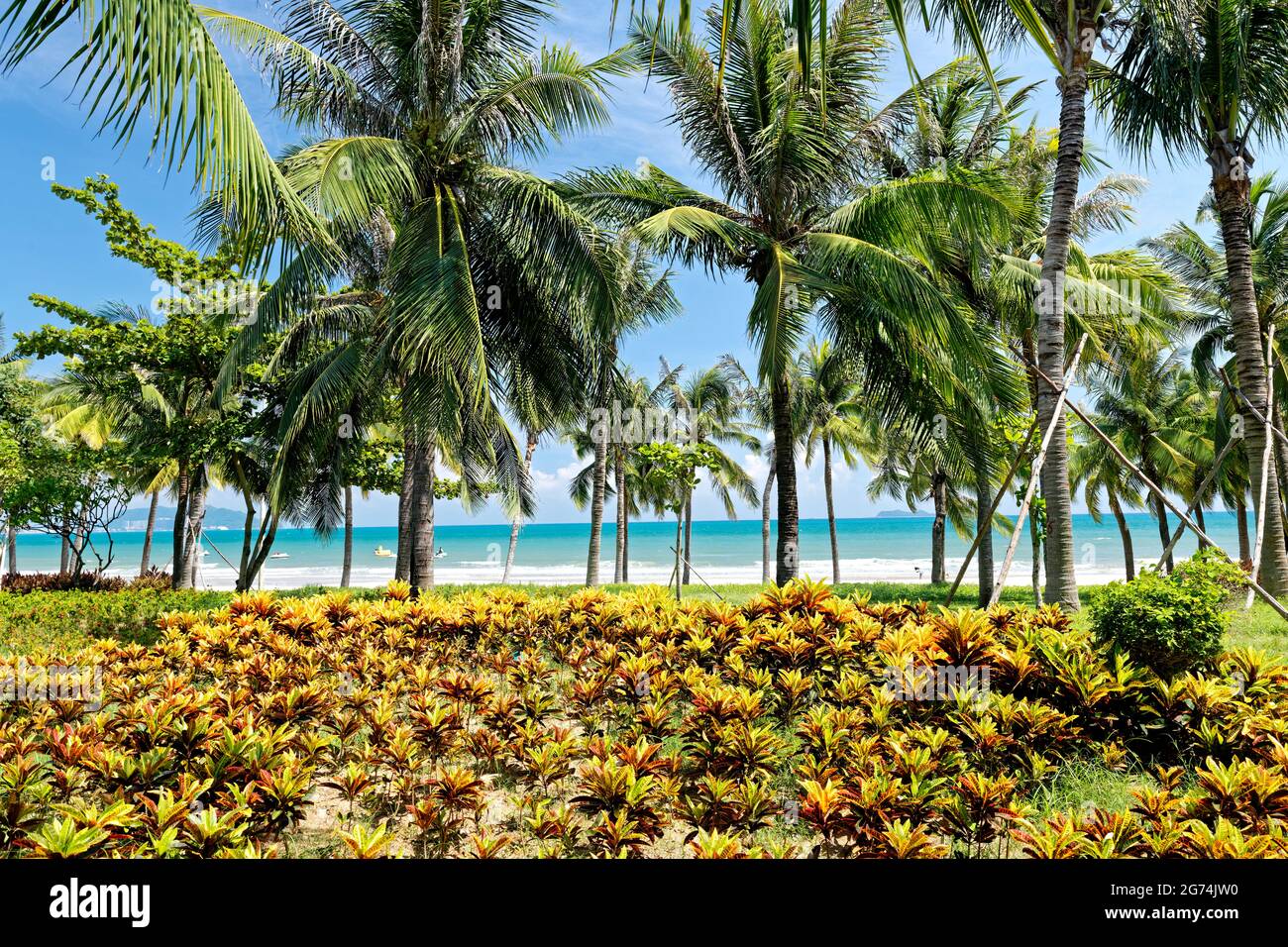 Seaview, vacation at the beach, day sunny Stock Photo - Alamy