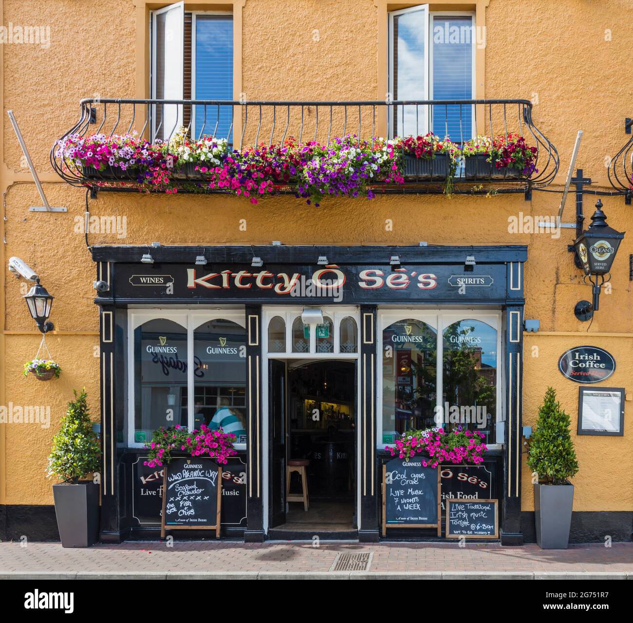 Kinsale, West Cork, County Cork, Republic of Ireland.  Eire.  Kitty O Se's pub. Stock Photo