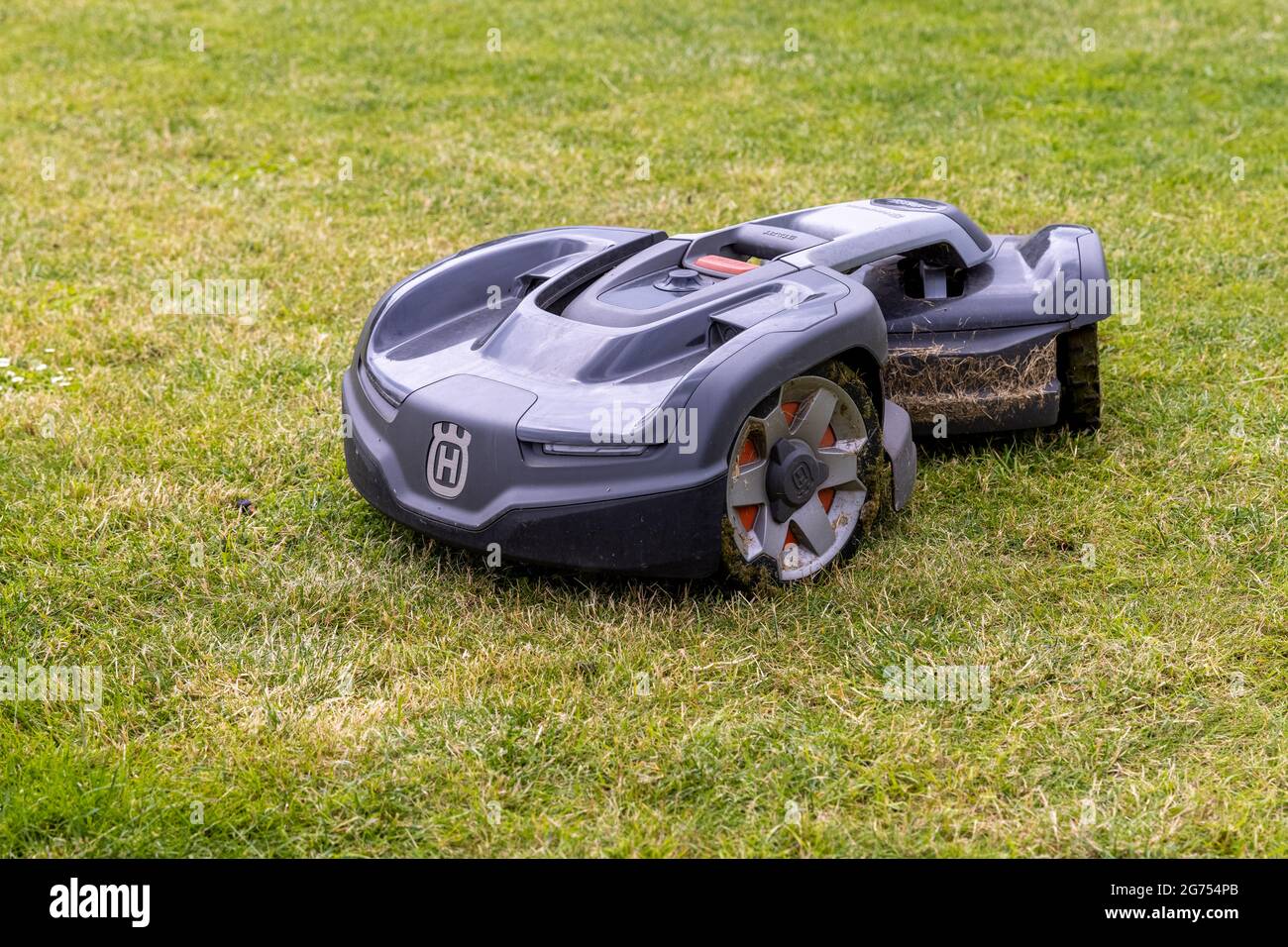 Husqvarna Automower 435X AWD Robotic Lawn Mower Stock Photo Alamy