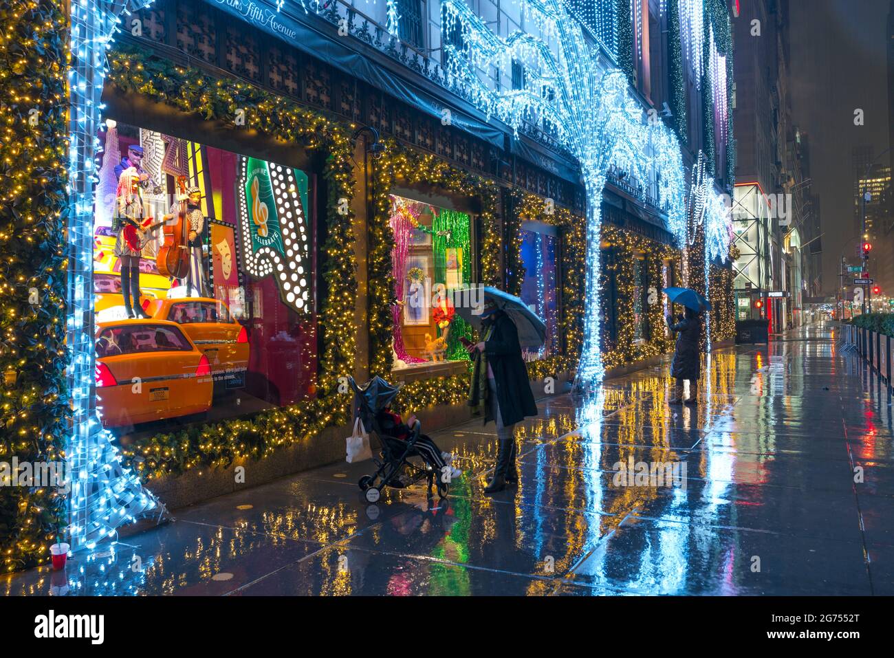 Rainy day in New York City editorial stock image. Image of avenue -  231946664