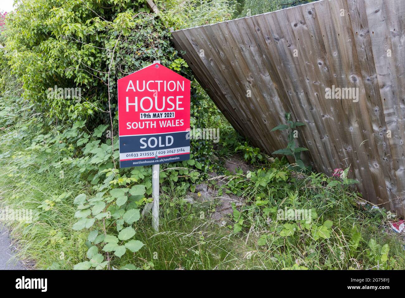 Auction sign hires stock photography and images Alamy