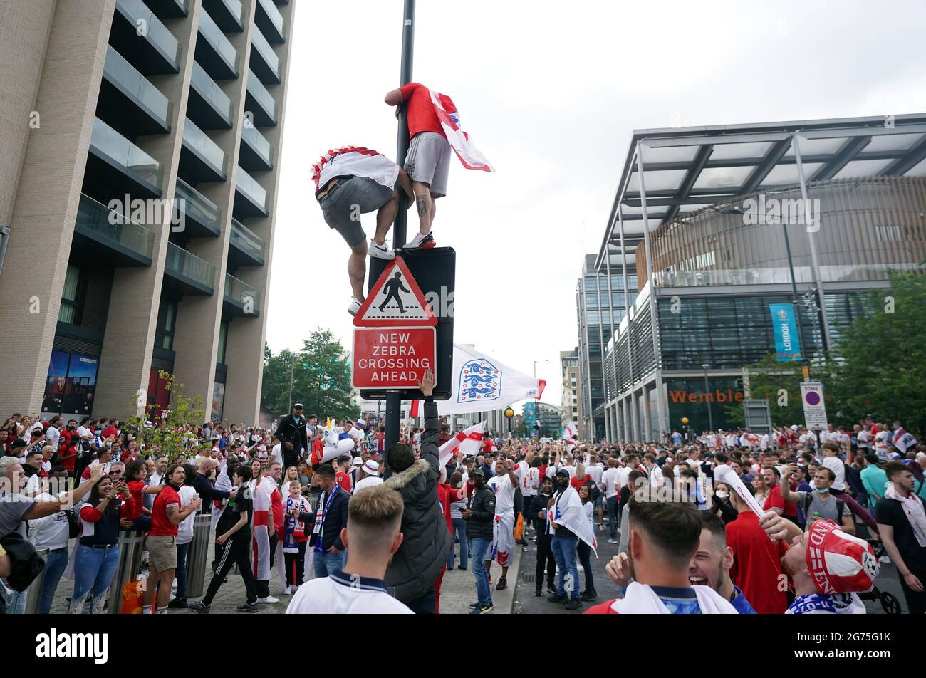 England fans outside the ground ahead of the UEFA Euro 2020 Final at ...