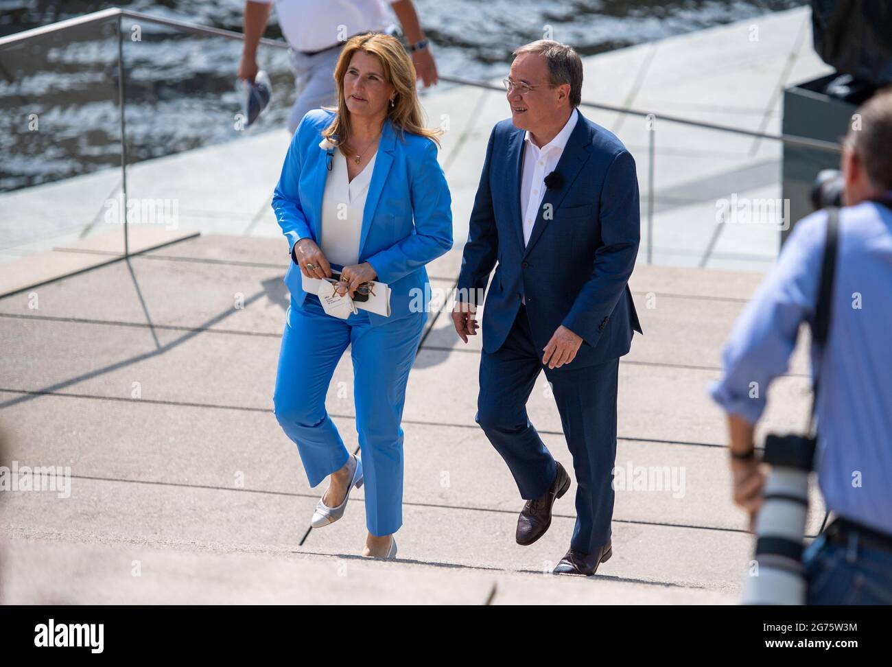 page 2 tina hassel high resolution stock photography and images alamy
