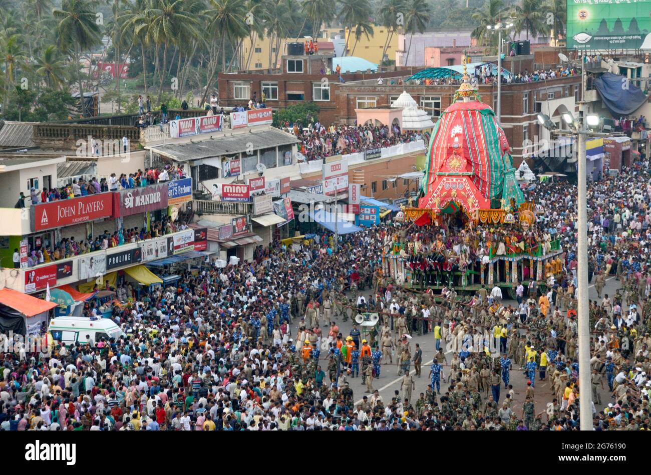 Ratha yatra hi-res stock photography and images - Alamy