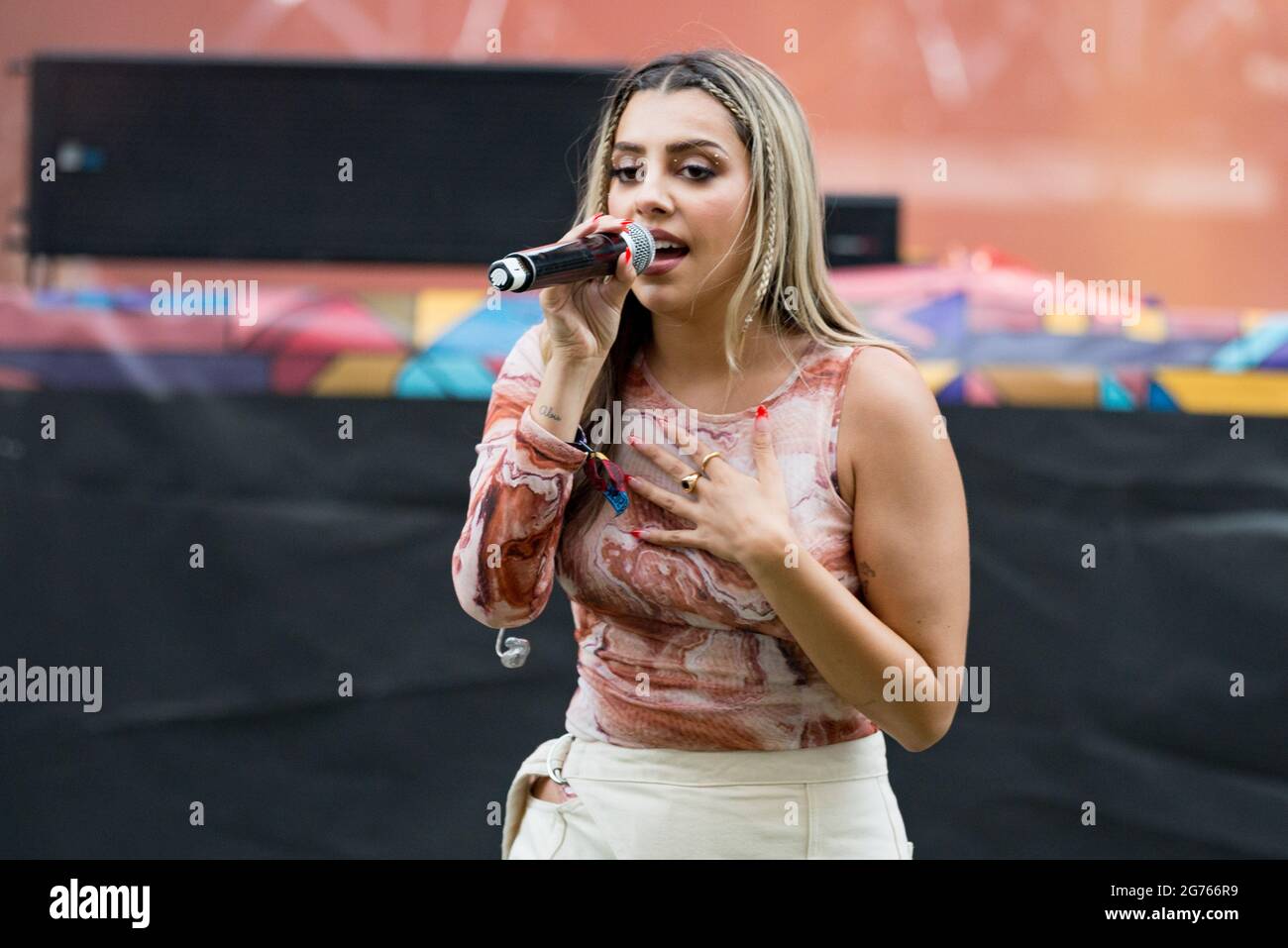 Paula Cendejas performs on stage during the Big Sound Festival.Paula  Cendejas rose to fame thanks to social networks covering a good number of  artists on both YouTube and Instagram. She sang from