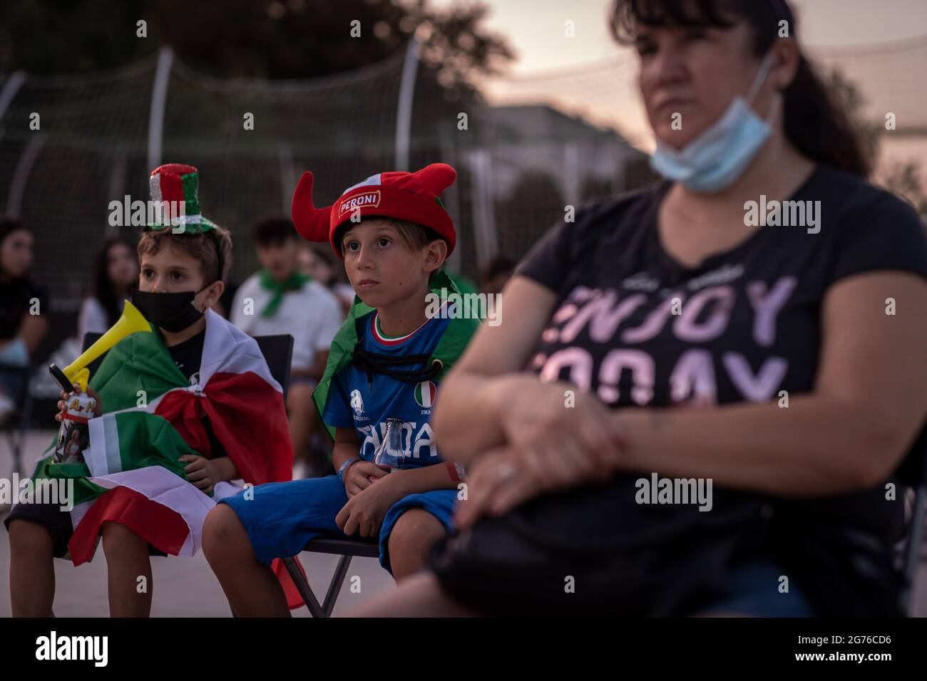 Italian Football Fans High Resolution Stock Photography And Images Alamy