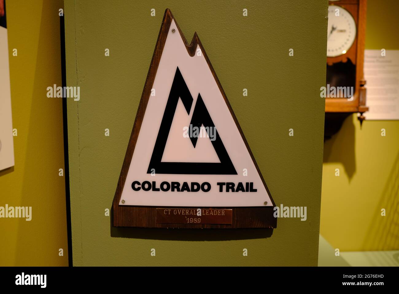 1989 Colorado Trail Wood Plaque CT Overall Leader Stock Photo