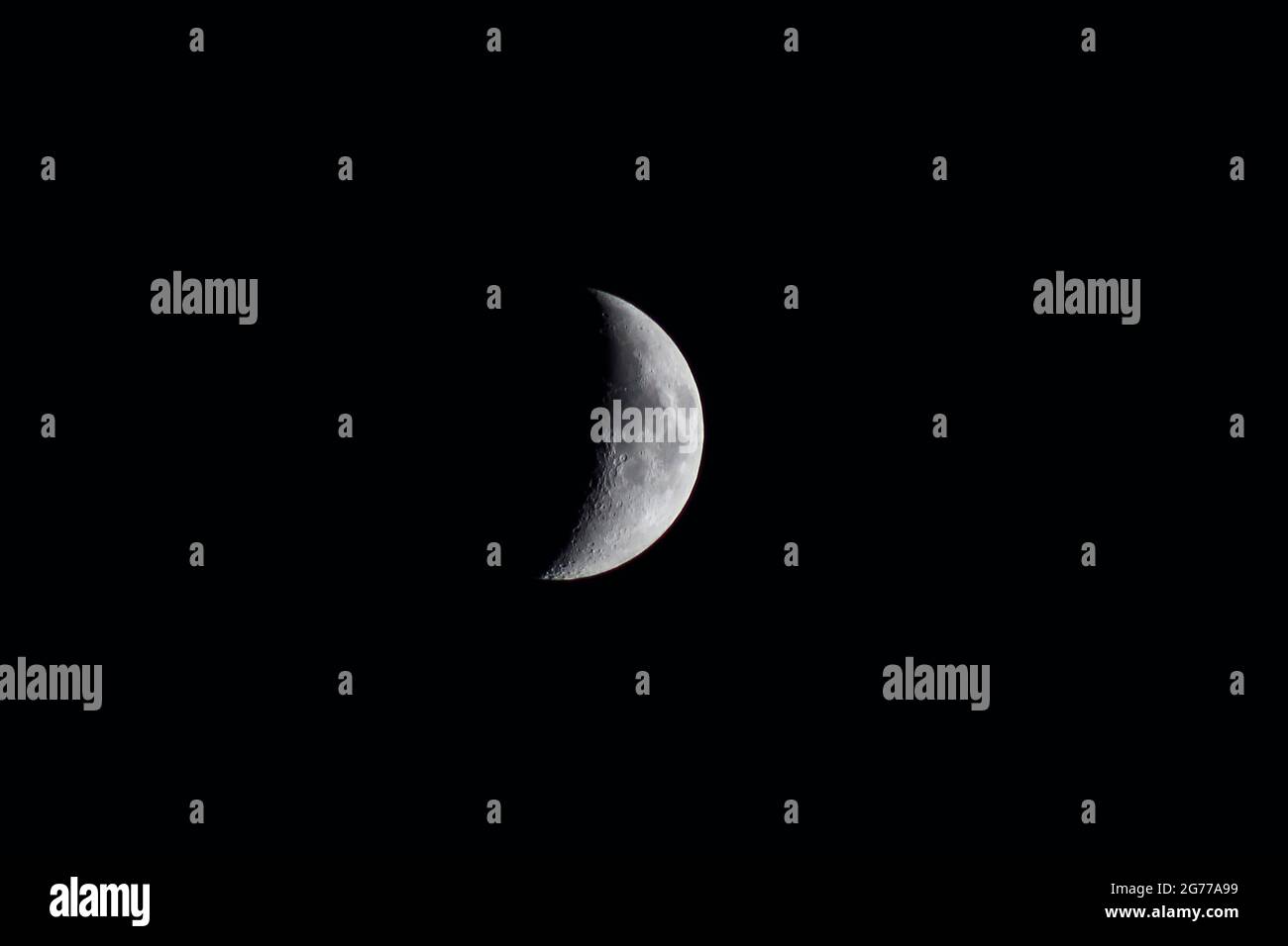 Waxing crescent hires stock photography and images Alamy