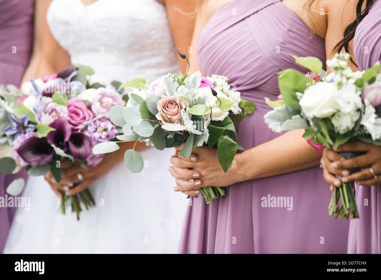 Bridal party hi-res stock photography and images - Alamy