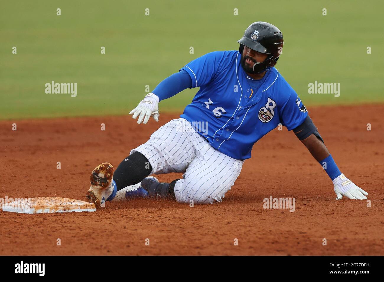Out fielder hi-res stock photography and images - Alamy