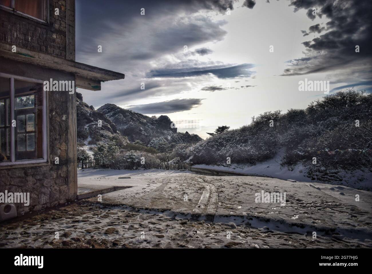 SANDAKPHU MOUNTAIN'S TOP ROAD Stock Photo