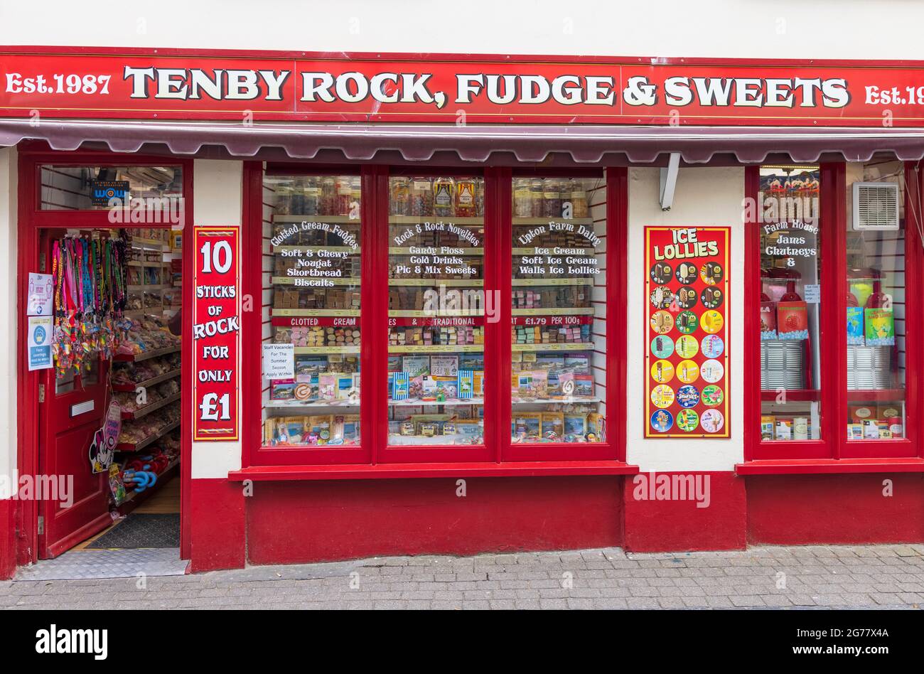 traditional-sweet-shop-in-tenby-pembrokeshire-wales-stock-photo-alamy