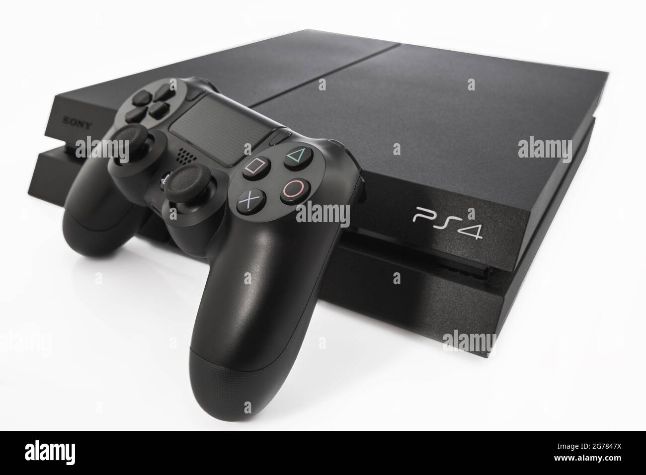 VARNA, Bulgaria - 18 November, 2016: Sony PlayStation 4 game console is a  home video game console developed by Sony Interactive Entertainment Stock  Photo - Alamy