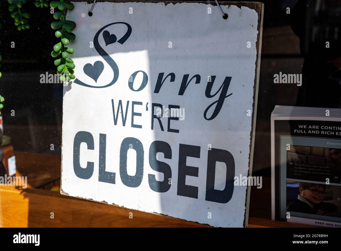 Sorry we're closed sign Stock Photo