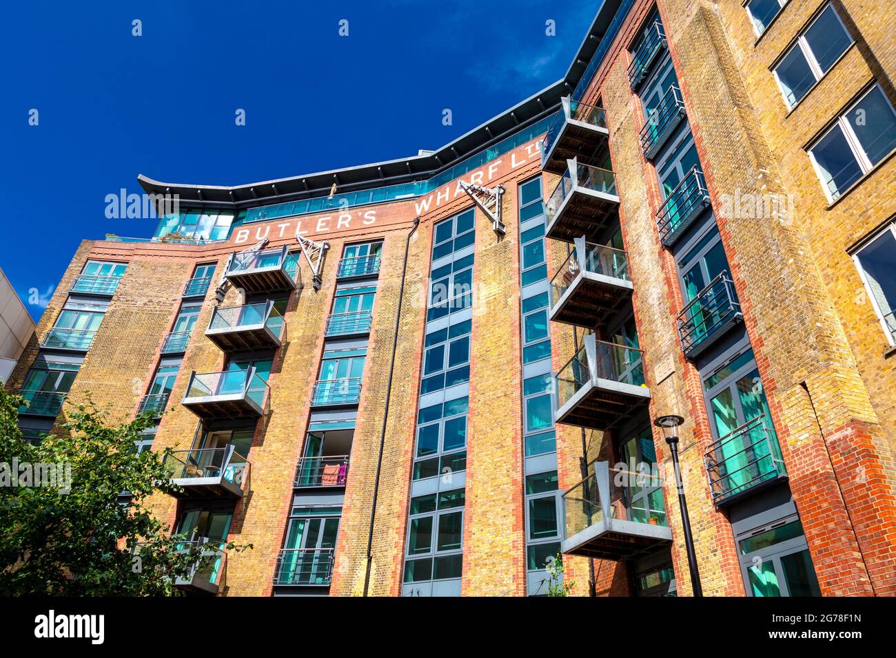 Exterior of Butler's Wharf in Shad Thames, London, UK Stock Photo