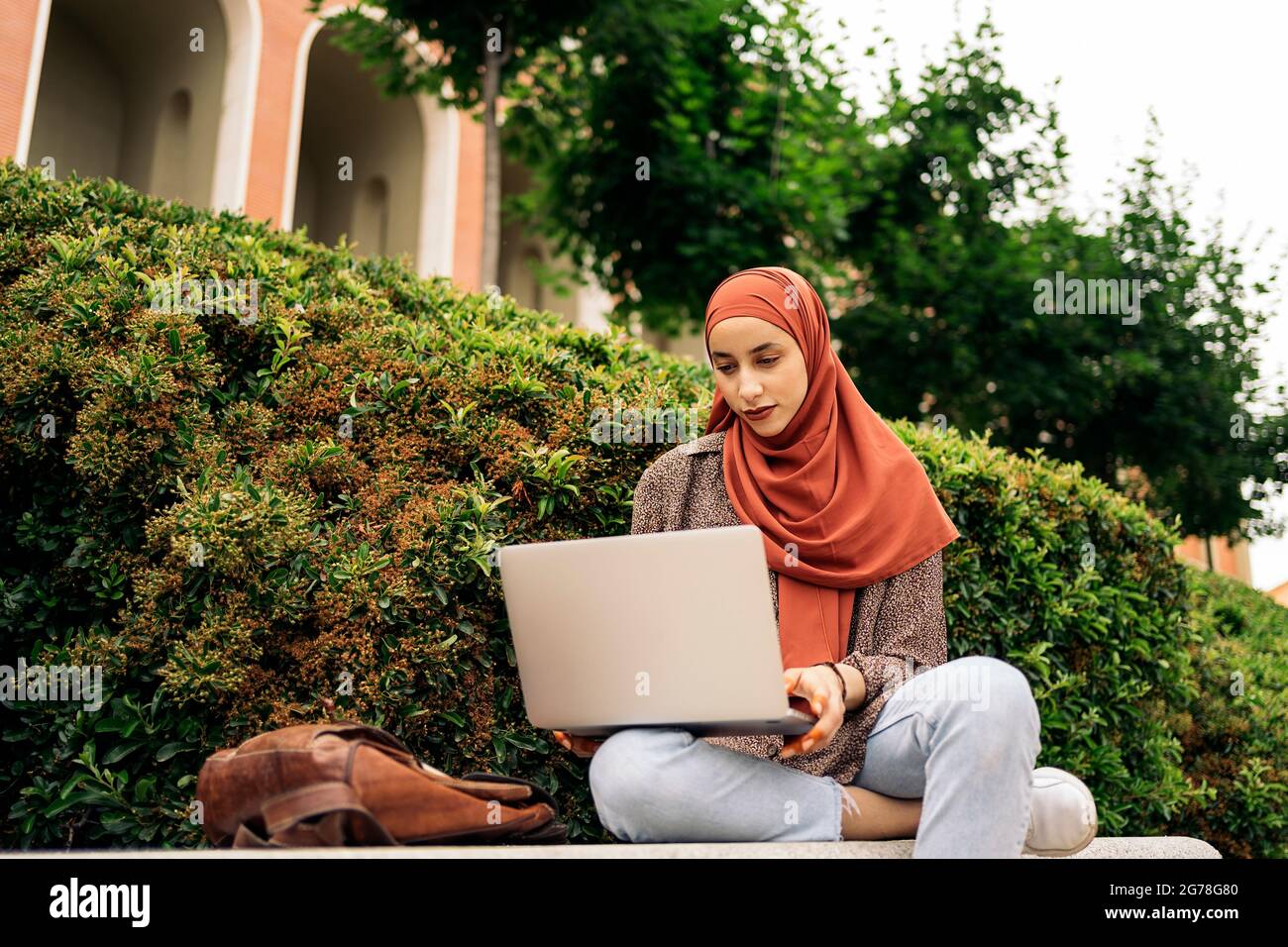 Muslim woman student in hijab hi-res stock photography and images - Alamy