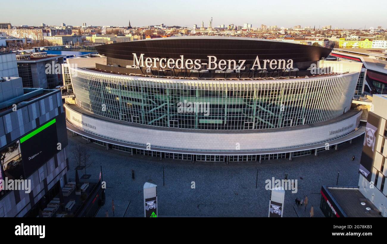 Mercedes Benz Arena Berlin High Resolution Stock Photography And Images Alamy Mercedes Benz Arena Berlin High Resolution Stock Photography And Images Alamy