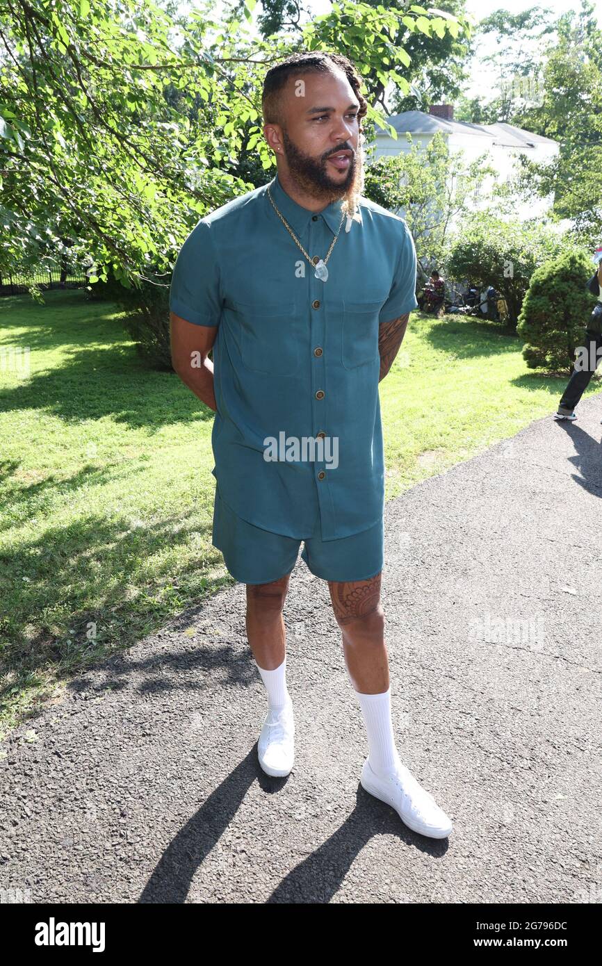 Jidenna hi-res stock photography and images - Alamy
