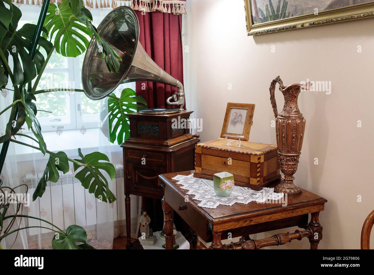 Bobrinsky hi-res stock photography and images - Alamy
