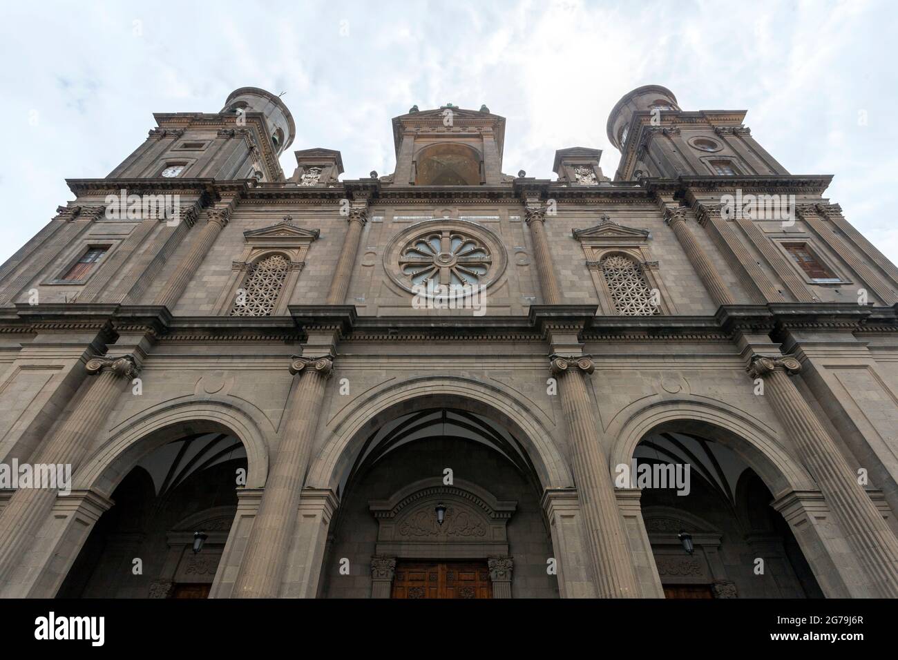 Basilica catedral de santa ana hi-res stock photography and images - Alamy