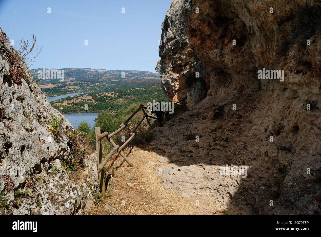 The path to Via Ferrata of the Queen Stock Photo - Alamy