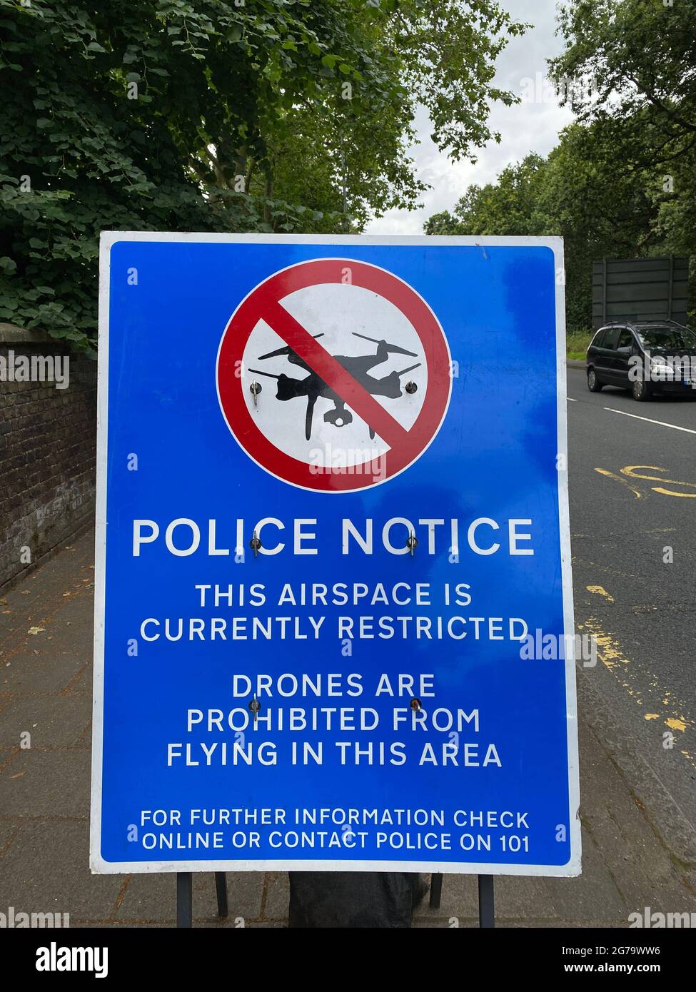 Drone restricted airspace hires stock photography and images Alamy
