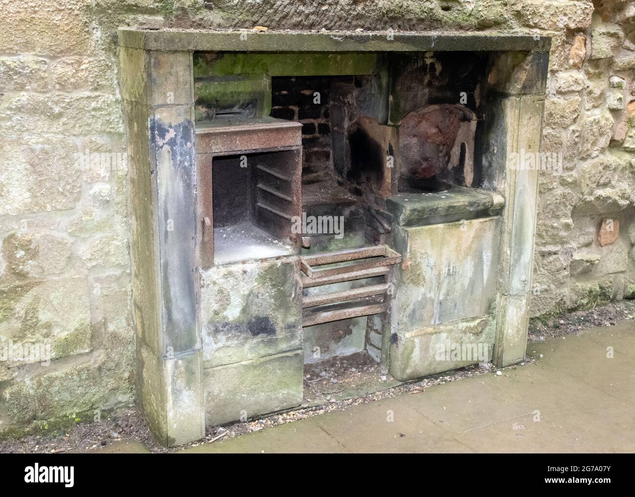 Belsay Castle old cooking range Stock Photo