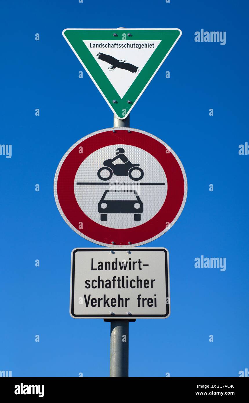 Sign landscape protection area, passage forbidden, agricultural traffic free, Stuttgart, Baden-Wuerttemberg, Germany Stock Photo