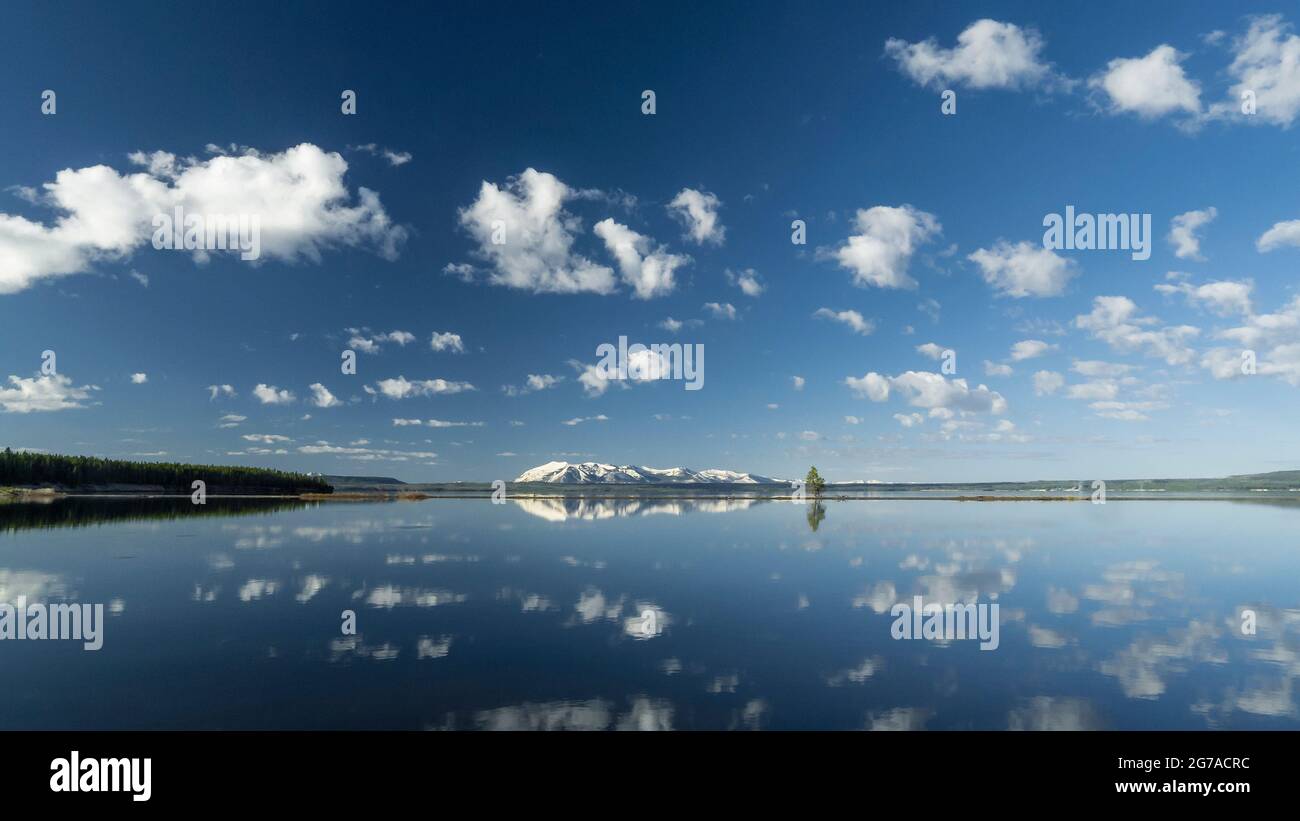 Yellowstone Lake, Wyoming, USA Stock Photo