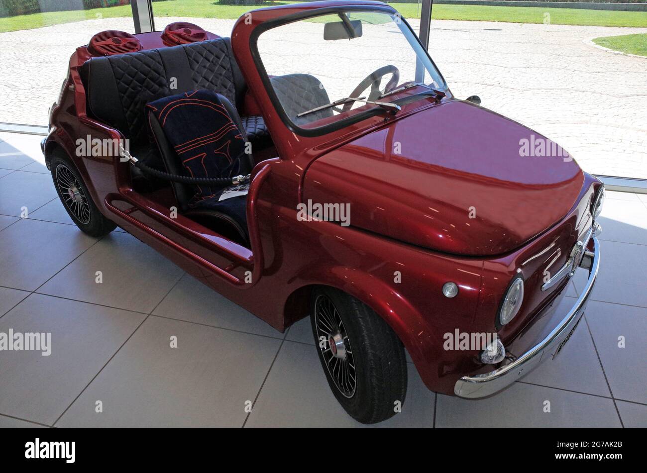 Old Fiat 500 Spiaggina 1960 About Stock Photo Alamy