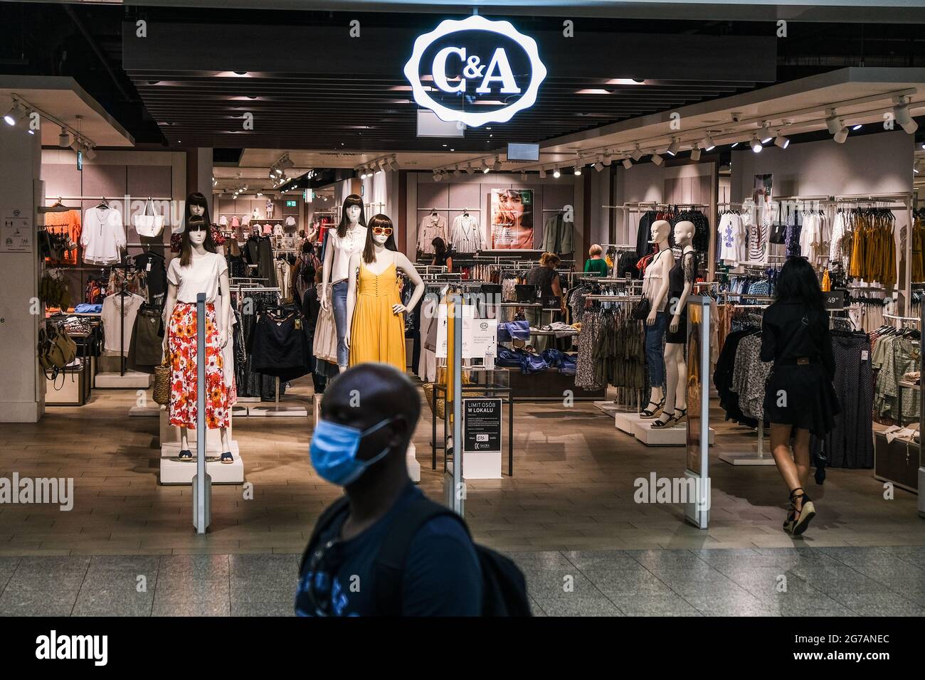 Krakow, Poland. 12th July, 2021. A woman seen entering a C&A shop inside a  shopping mall. (Photo by Omar Marques/SOPA Images/Sipa USA) Credit: Sipa  USA/Alamy Live News Stock Photo - Alamy