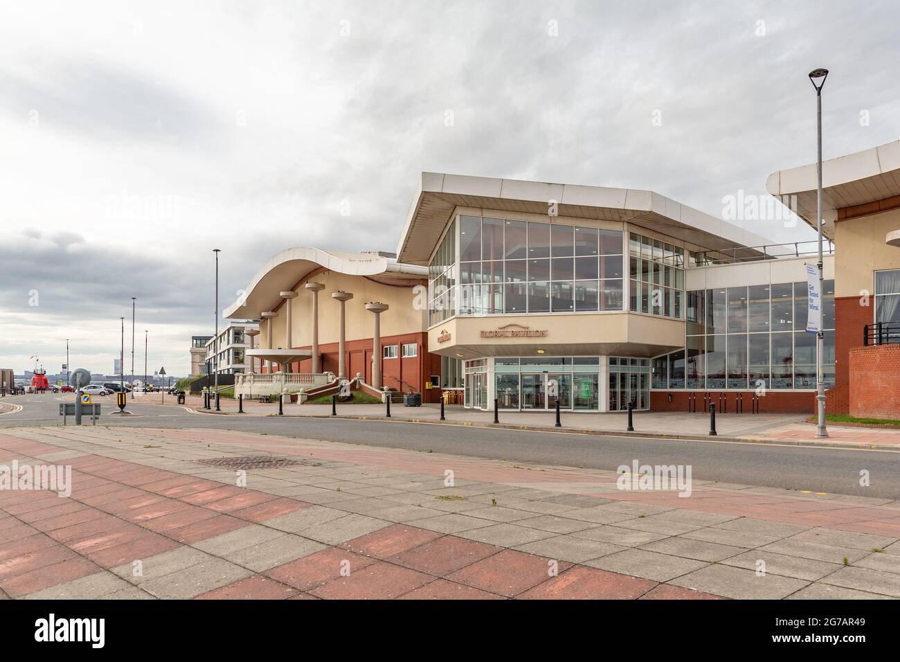 Floral Pavilion Theatre, New Brighton, Wirral, UK. Entertainment venue situated on the promenade overlooking the River Mersey. Stock Photo