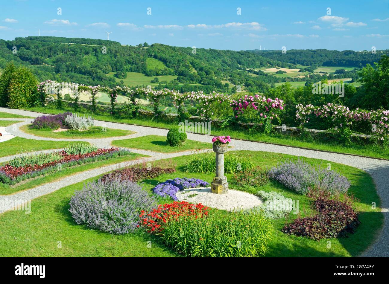 Germany, Baden-Wuerttemberg, Langenburg, view over the baroque palace garden into the Jagsttal near Bächlingen. Stock Photo