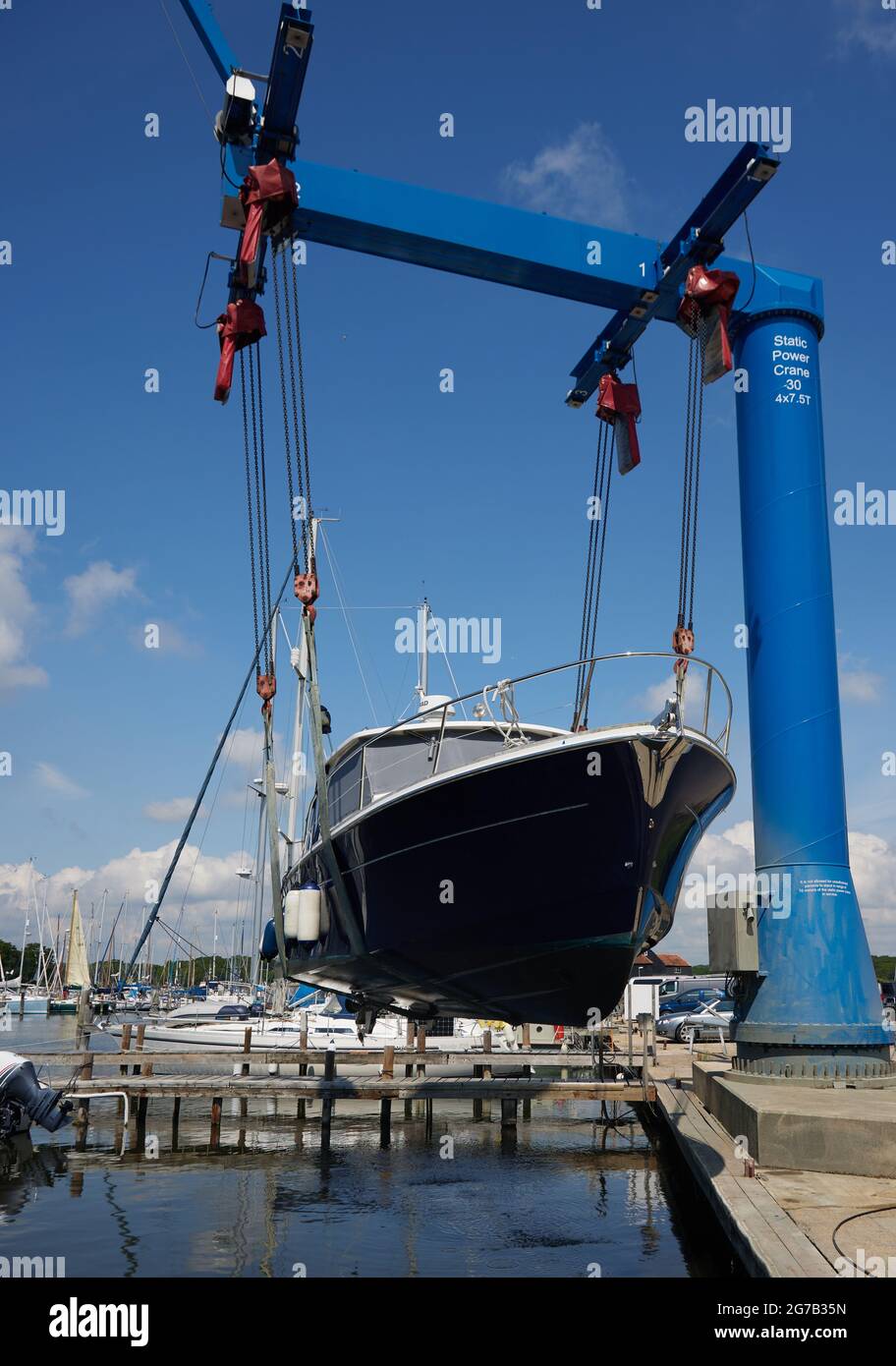 Boat lifting gear Stock Photo Alamy